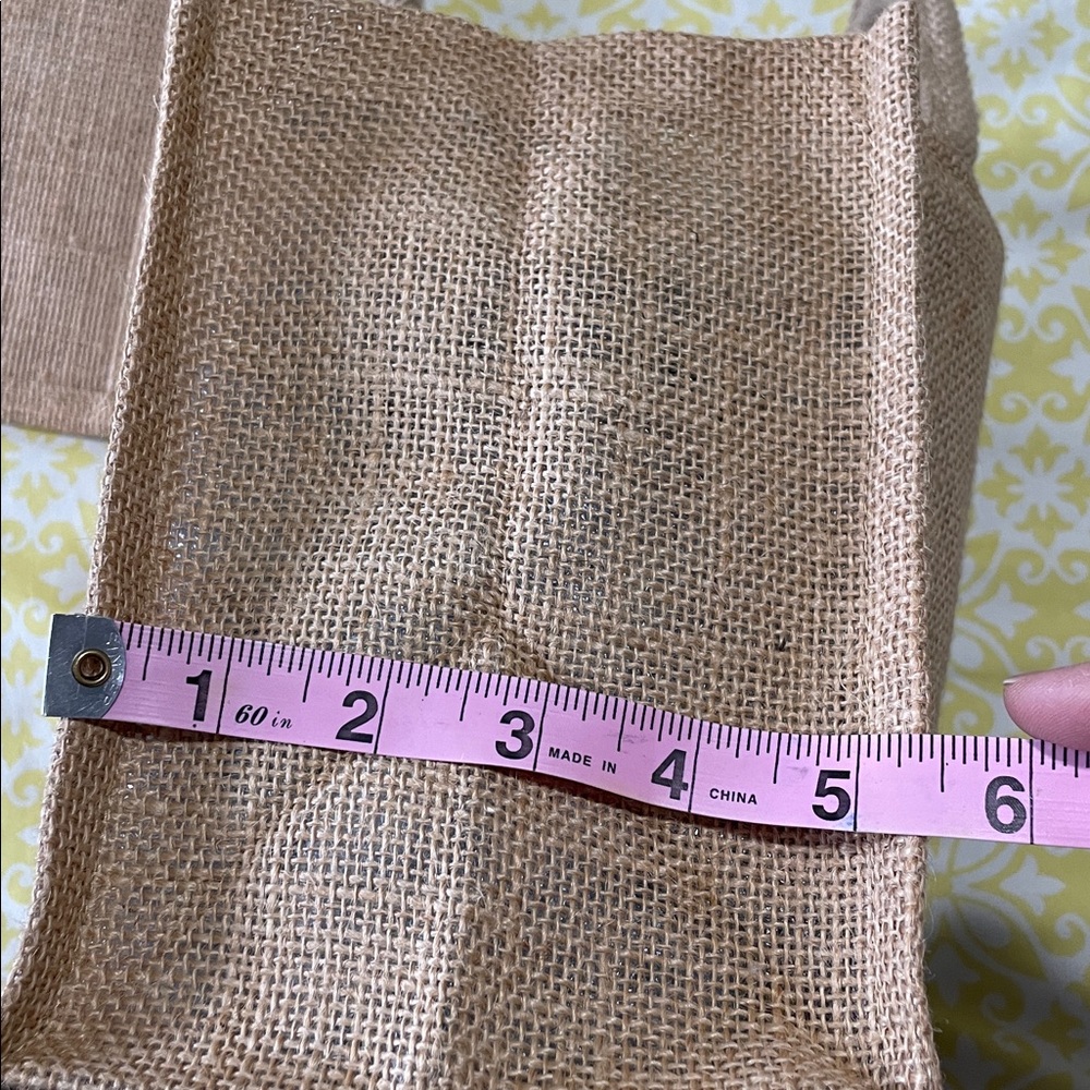 2 Tan Jute/ Burlap Bags to use for Gifts, Crafts, Display, Holidays, NWOT - Picture 6 of 9